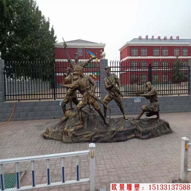 玻璃钢军民仿铜雕塑，红色旅游基地人物雕塑4